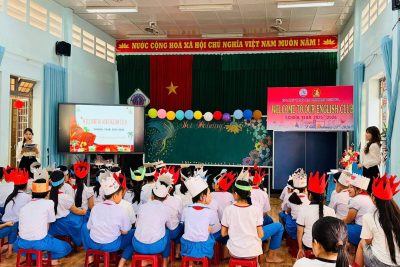 SINH HOẠT CÂU LẠC BỘ TIẾNG ANH LẦN THỨ NHẤT NĂM HỌC 2025-2026